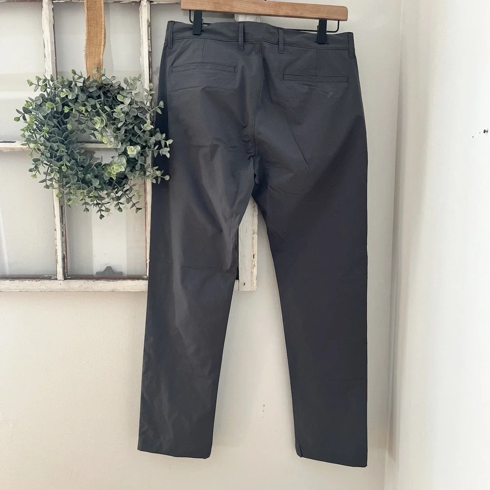 NWT J.CREW Flex‎ Slim Mens Gray Tech Pants Size 31x32